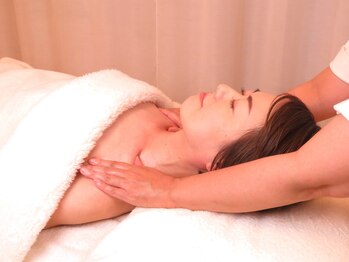 ミーチャビアンカ(MiciaBianca)/新宿 リンパマッサージ