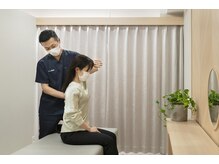 きっと整体院の雰囲気（完全個室なのでリラックスして施術を受けていただけます♪）