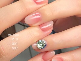花びらネイル