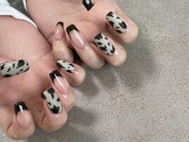 牛柄ネイル