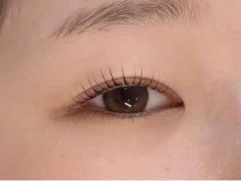 エムドットアイサロン(M. eye salon)の写真/モチの良さとスピード施術が好評!自然な仕上がり×ぱっちりeyeで、あなたの魅力を引き出す理想のお目元へ♪