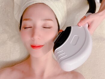 ローズルート(Rose route)の写真/【大人女性のエイジングケア専門店☆】特許取得のシミケアマシン!!長年のお肌悩みを徹底ケア◎