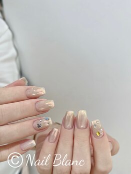 ネイルブラン(Nail Blanc)/