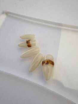 シンプル系（オフィス・日常）が得意