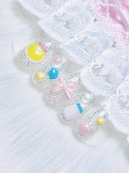 シュクルーレ(sucleure)/赤ちゃんモチーフネイル♪