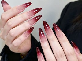 大人ボルドーネイル
