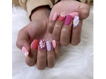 レジアント(Rediant)/お花ネイル