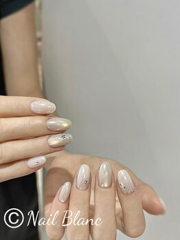 ネイルブラン(Nail Blanc)/