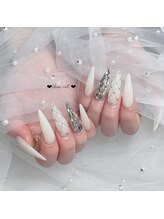サイナネイル(Shine Nail)