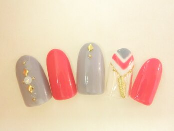 ネイルサロン ロゼオ(Nail salon Roseo)/■渋谷>7990円/フェザーネイル