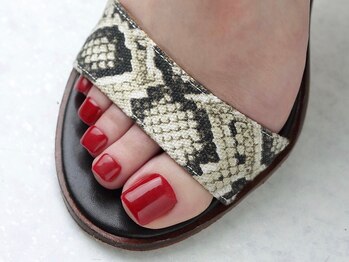 エムスラッシュネイル 本牧店(M SLASH)/足先まで綺麗に☆フットネイル