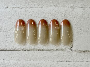 ニアウネイル(niau nail.)/マグネットグラデーションネイル