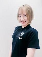 オーバーサンロクゴ 茅野店(OVER365) 新海 彩美