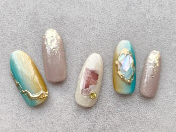 ターラ(Tara)/アースカラーネイル