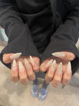 メゾンド シャルム カラット(maison de charme carat)/長さだしnail