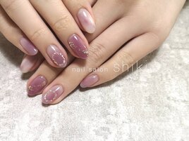 トレンドネイル ￥6800