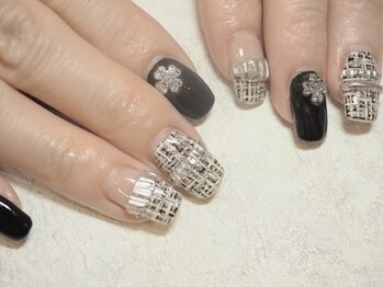 B's amor 大府店 Nail design