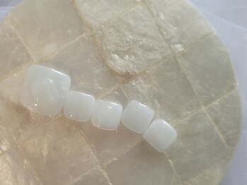 ぷっくりネイル