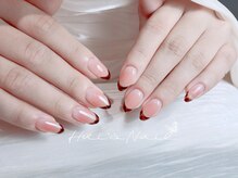 ヒュイズ ネイル(Hui‘s Nail)/チークフレンチネイル