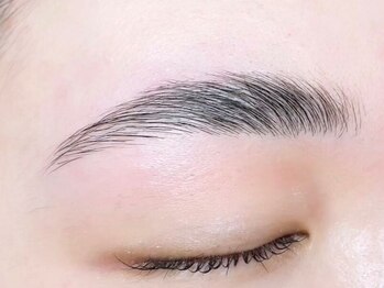 ルーモス アイラッシュサロン(Lumos)の写真/SNSで話題のハリウッドブロウリフト《眉WAX込¥7,000》丁寧な説明で初めての方も安心!理想の眉毛はLumosで★