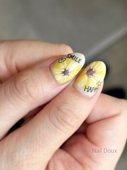 ネイル ドゥ 岡山駅前店(Nail Doux)/ひまわりネイル