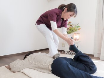 アリッシュ(ARiSH)/骨盤調整の様子