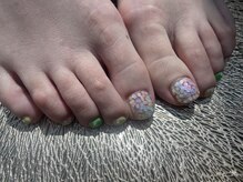 プロテア(protea)/ホロうめつくしフットネイル