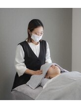 エム アンド エヌ アンド ジー(M&N&G) Mana