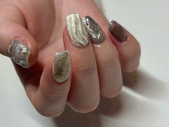 タロ(talo)/大阪/中津》鉱物ニュアンス