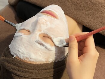 ジュエル(jewel)の写真/エリアでも希少な韓国最新美容ララピールがお得に★開いた毛穴をキュッと引き締めて艶々のたまご肌が叶う◇