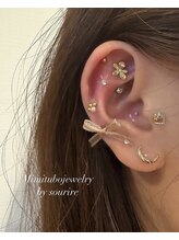 スリール(sourire)/耳ツボジュエリー