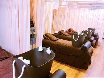 健康堂 道玄坂院/カーテンで仕切られている◎