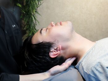 リョクワ 東日本橋店(ryokuwa)/首のケア