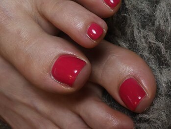 クロ(KURO)/ピンクフット/柳津ネイルサロン