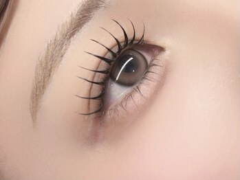 ポース(phoOs)の写真/【束感★韓国アイドル風まつげパーマで褒められeye】垢抜けたい/印象チェンジ/可愛くなりたい方は当店へ♪