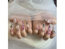 KOTORA NAIL 錦糸町｜韓国ネイル・マグネット・長さだしの雰囲気（細部までこだわった上品なデザイン）