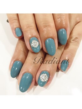 ラディアント 学芸大学(Radiant)/シンプルビジュー