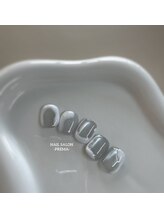 NAIL SALON -PREMA-/マグネット+白ニュアンス