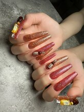 ブイアンド(V&)/