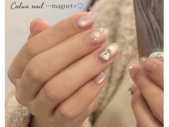 カルアネイル(Calua nail)の写真/個室で叶う♪うる艶水光マグネットネイルでトレンドの透明感あふれるワンホンネイル