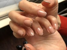 コヨネイル(koyonail)/ヌーディー×メタリックフレンチ