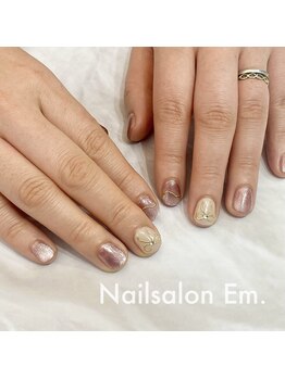 エン(Em.)/ハンドネイル