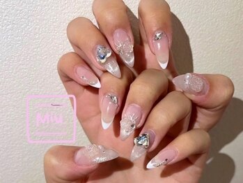 ミュー(Miu.)の写真/縦長美爪が叶う長さ出しが人気＊ちゅるんとフォルム形成×トレンドたっぷりのデザイン力で満足度◎