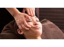 エステティック リセージュ 銀座店/人気の小顔フェイシャルコース!