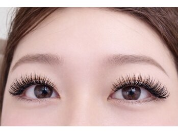 メガミ アイラッシュラウンジ(MEGAMI EYELASH LOUNGE)/3Dレイヤーボリュームラッシュ♪