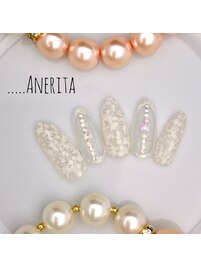 キラキラ☆白レース風ネイル