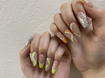 ジェイノヴァール(Jnovart)/