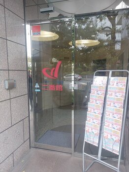 ビューティーアイラッシュ 吹田店/エレベーターで4階まで♪