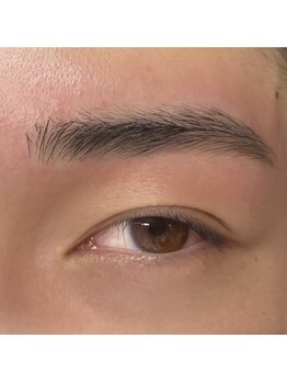 ルリアン チッタ/メンズ眉毛