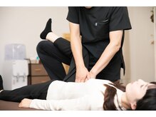 腸腰筋をほぐすことで、腰痛の改善、姿勢の改善等できます◎